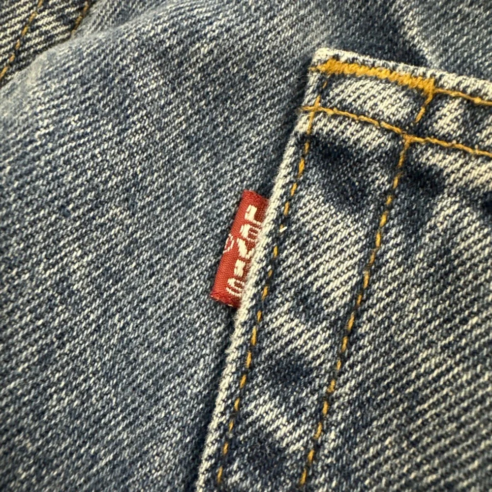 Vintage Levis 505 Jeans Mens 32 x 36‎ Denim Regular Fit Straight Leg 90s